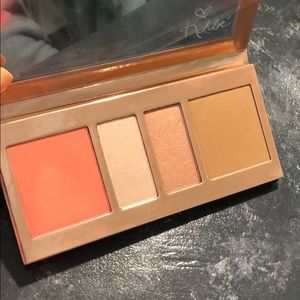 Koko Kollection Kylie Comsetics face palette
